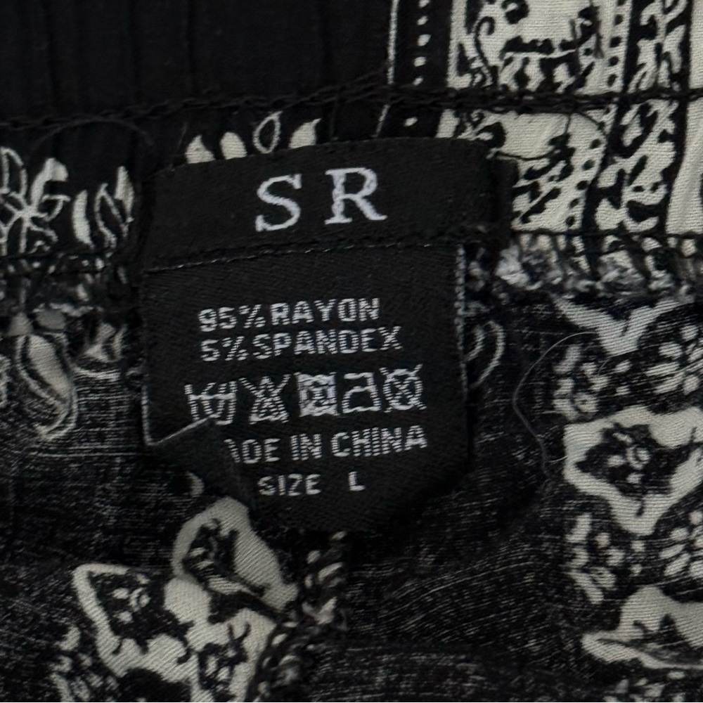 Vintage SR Paisley Print Boho Jogger Pants - Black & White - Large - Picture 3 of 3
